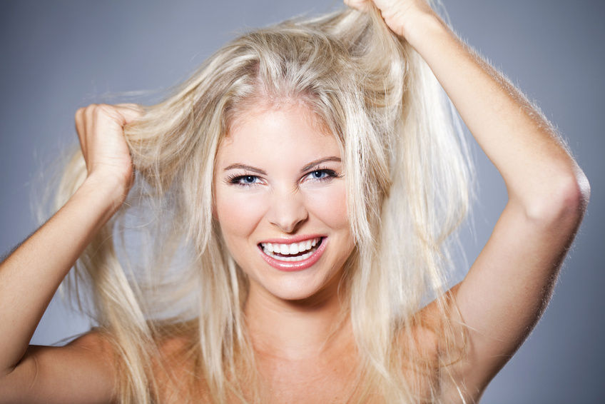 Nejrychlejší způsob obnovy vybělených vlasů