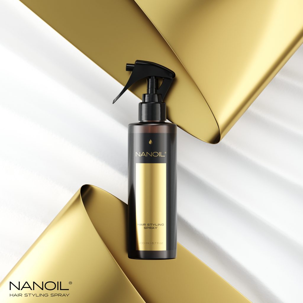 Stylingový a fixační sprej v jednom. Zamilujte se do Nanoil Hair Styling Spray i vy.